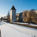 Luxurious And Chic Duplex 2 Bed Apartman Prága