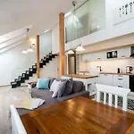 Apartman Luxurious And Chic Duplex 2 Bed Prága