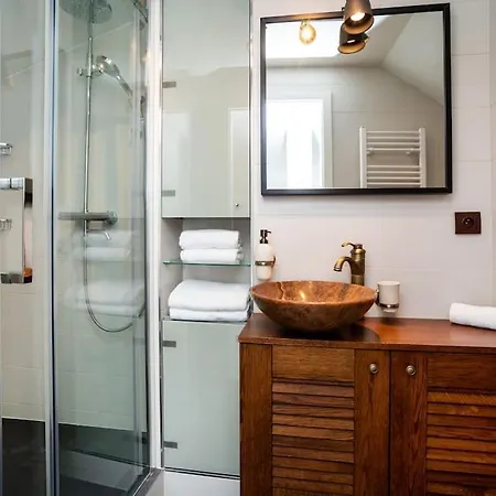 Luxurious And Chic Duplex 2 Bed *