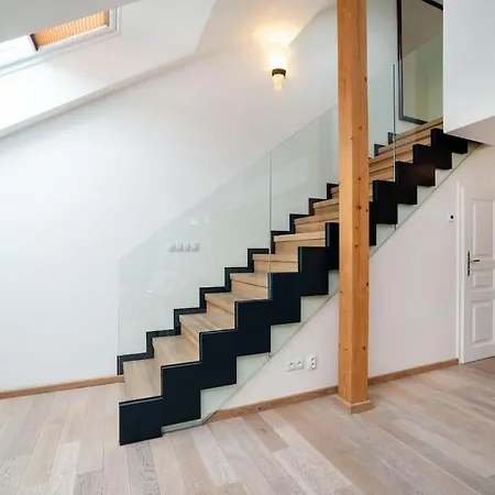 Luxurious And Chic Duplex 2 Bed Praga
