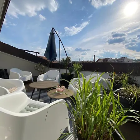 Luxurious And Chic Duplex 2 Bed *