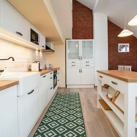 Luxurious And Chic Duplex 2 Bed